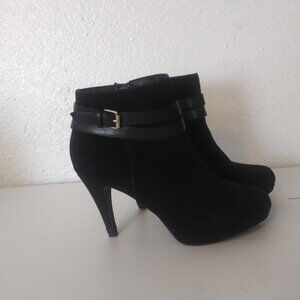 Metaphor women's size 7 1/2 black high heel ankle boots